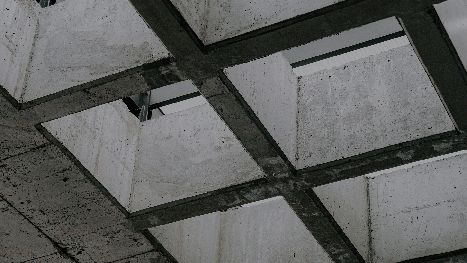 Euna broadens Building and Engineering Contractors PI cover